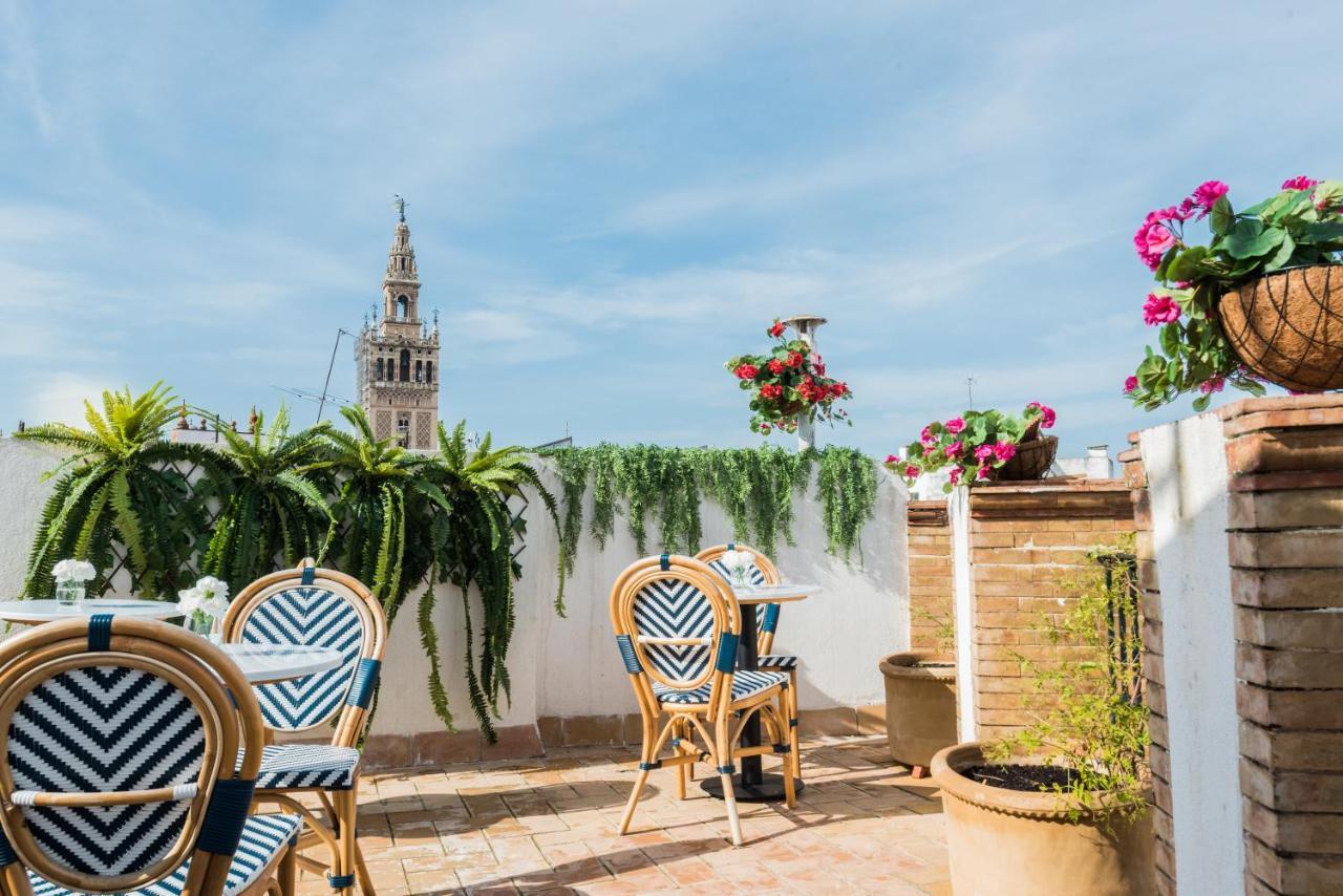 Nuea Cicerone Hotel Seville Exterior photo